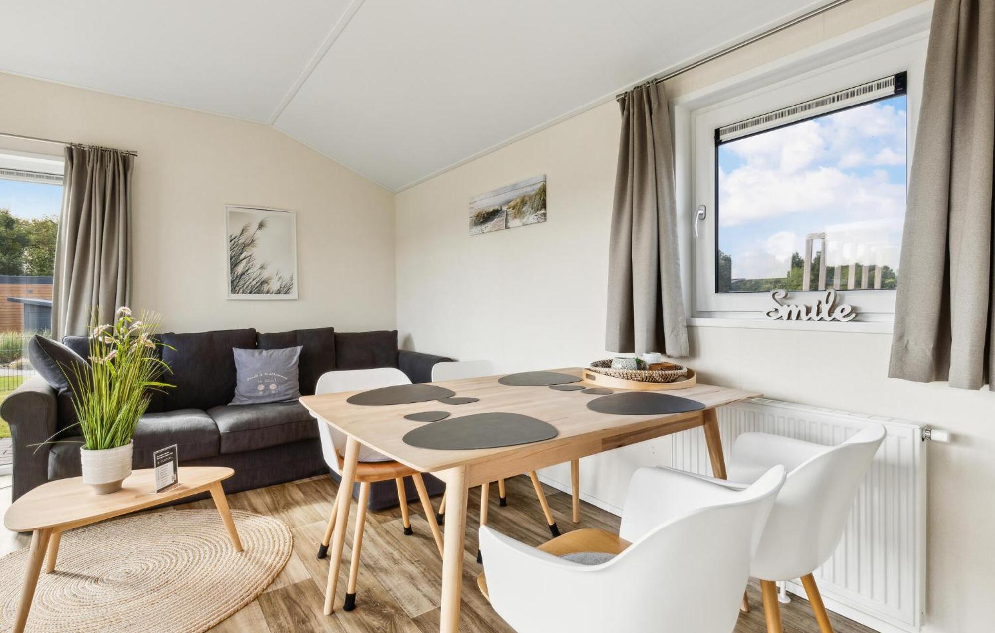 2 Bedroom Beautiful Home In Suesel Susel Exterior foto